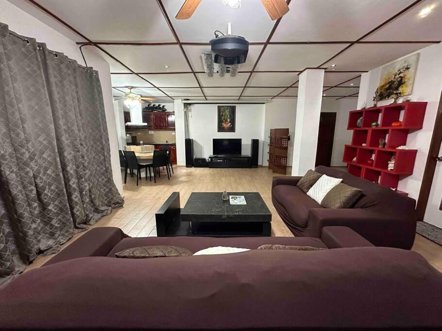 Alona Park Residence - 3 Bedroom Apartment- Alex And Jesa Unit Панглао Екстериор снимка